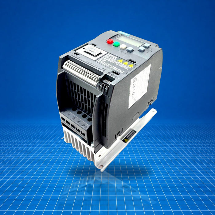 6SL3210-5BE15-5UV0 Siemens Drives - Motors - Circuit Protection - tested surplus unit