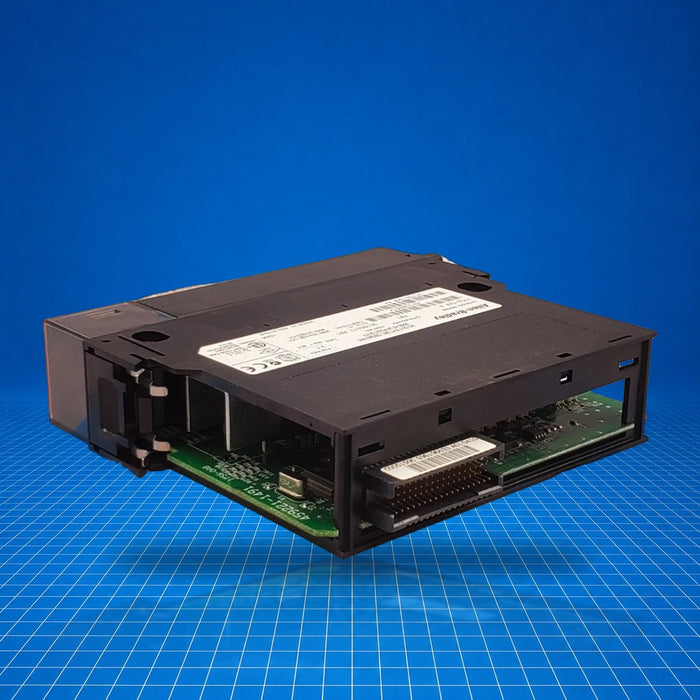 1756-OA8 Allen-Bradley