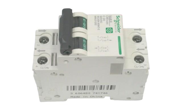 M9U21202 Schneider Electric