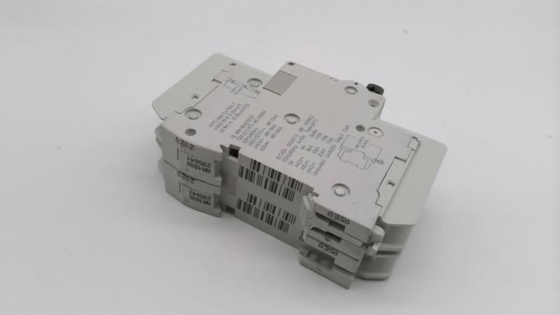 M9F43202 Schneider Electric