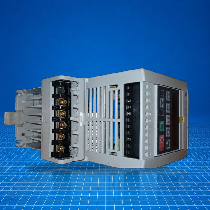 160-BA01NSF1P1 Allen Bradley industrial automation part - part number label view