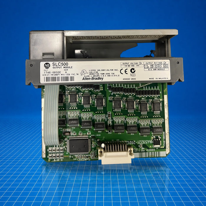 1746-OB32 Allen Bradley PLC