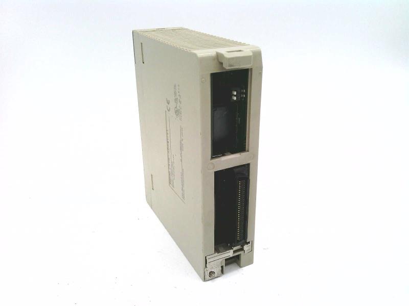 CS1W-AD081-V1 Omron