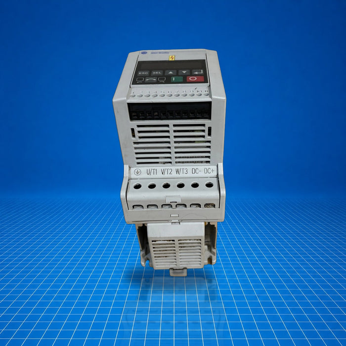 160-BA04NSF1P1 Allen Bradley industrial automation part - product view