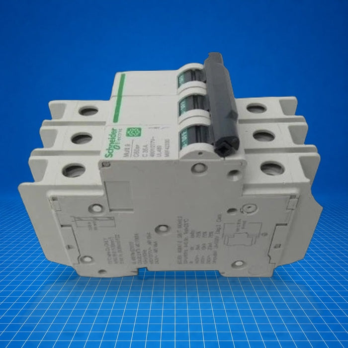 M9F42335 Schneider Electric