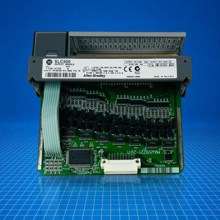 1746-OV32 Allen Bradley PLC