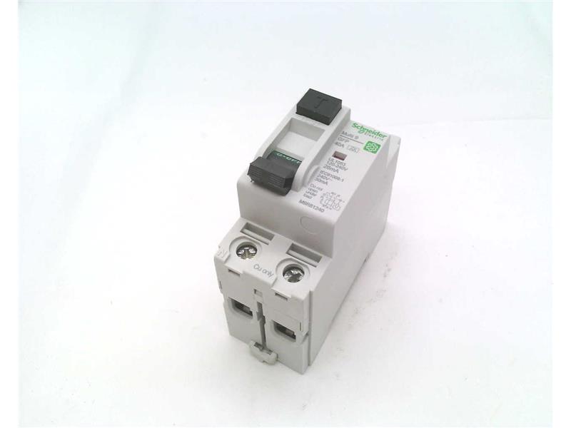 M9R81240 Schneider Electric