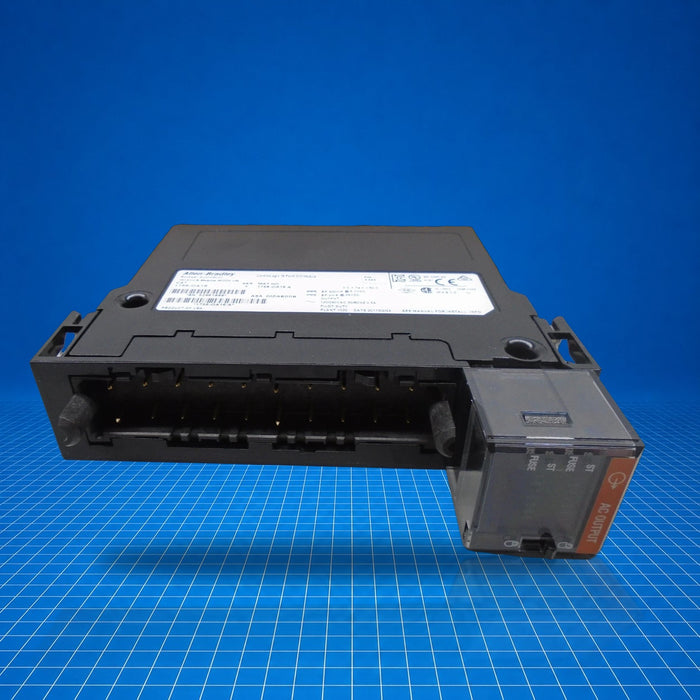 1756-OA16 Allen-Bradley