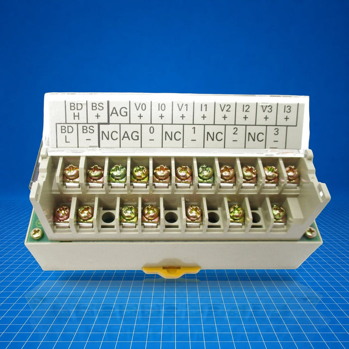 SRT2-AD04 Omron industrial automation part - tested surplus unit