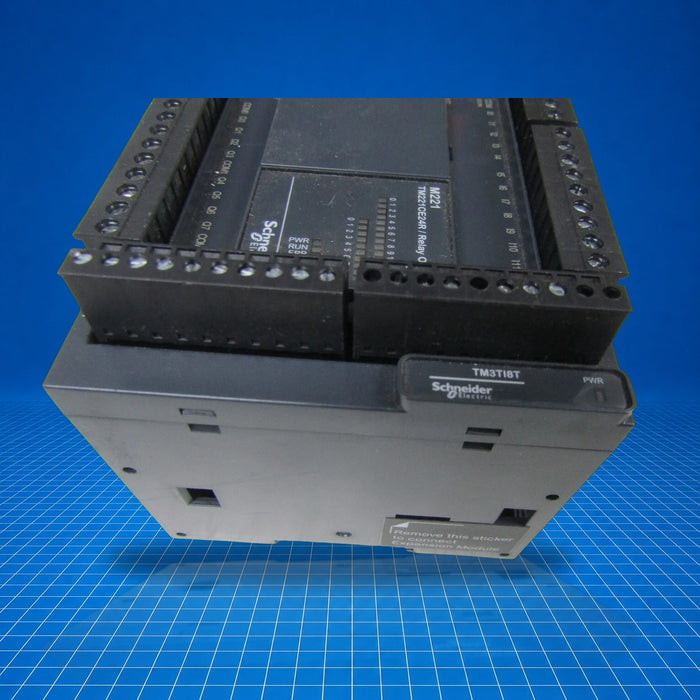 TM221CE24R Schneider Electric - tested surplus unit