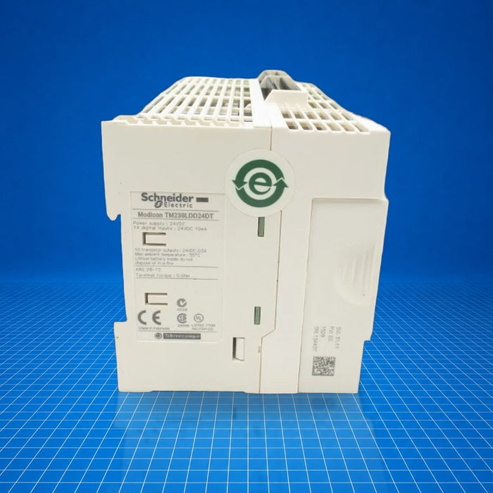 TM238LDD24DT Schneider Electric - product view