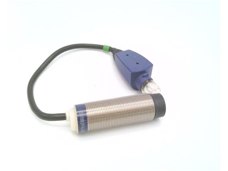 XS618B2PAL01M12 Schneider