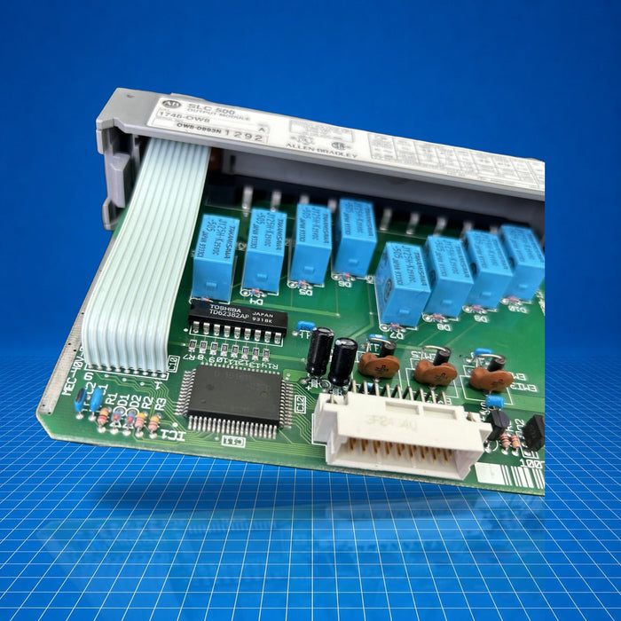 1746-OW8 Allen Bradley PLC - unit detail