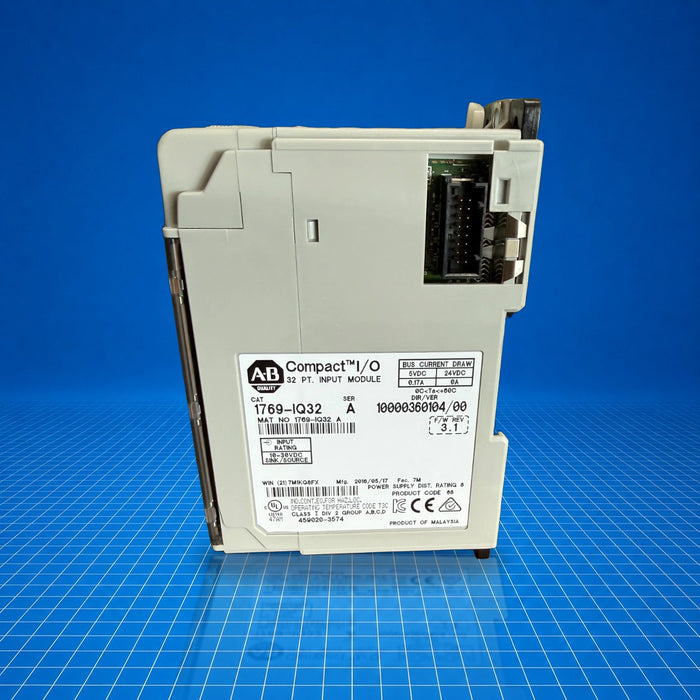 1762-IQ32T Allen Bradley PLC - unit detail