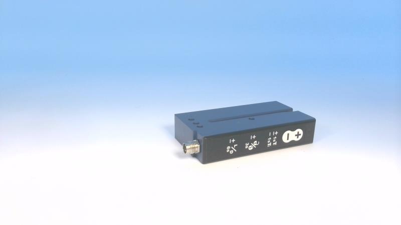 XUVU06M3KSNM8 Schneider