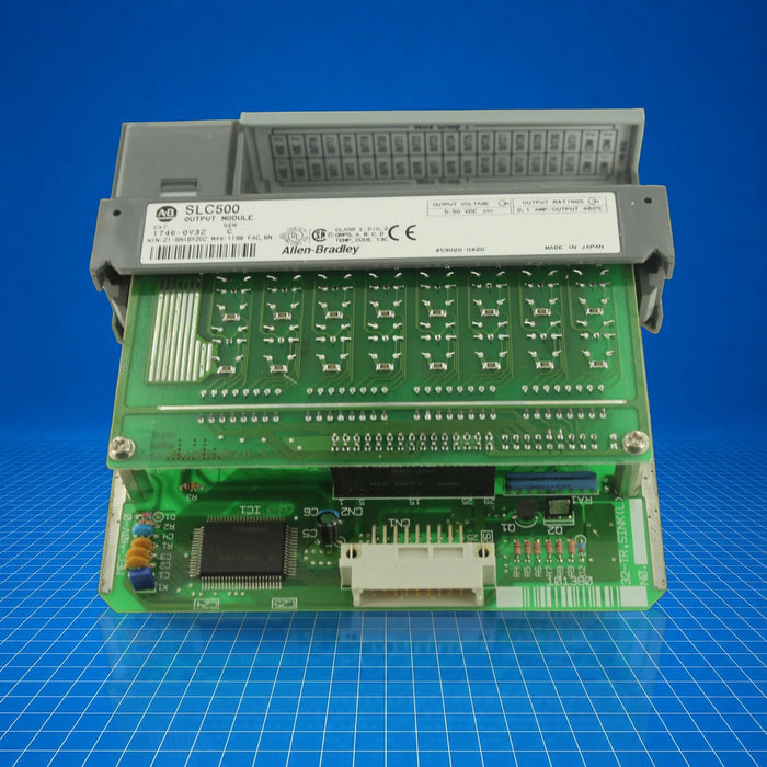 1746-OV32 Allen Bradley PLC - unit detail