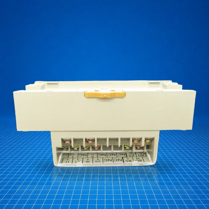 SRT2-DA02 Omron industrial automation part - part number label view