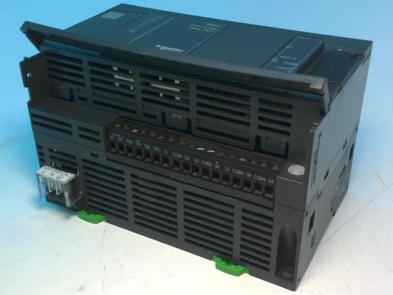 TM241C24R Schneider Electric