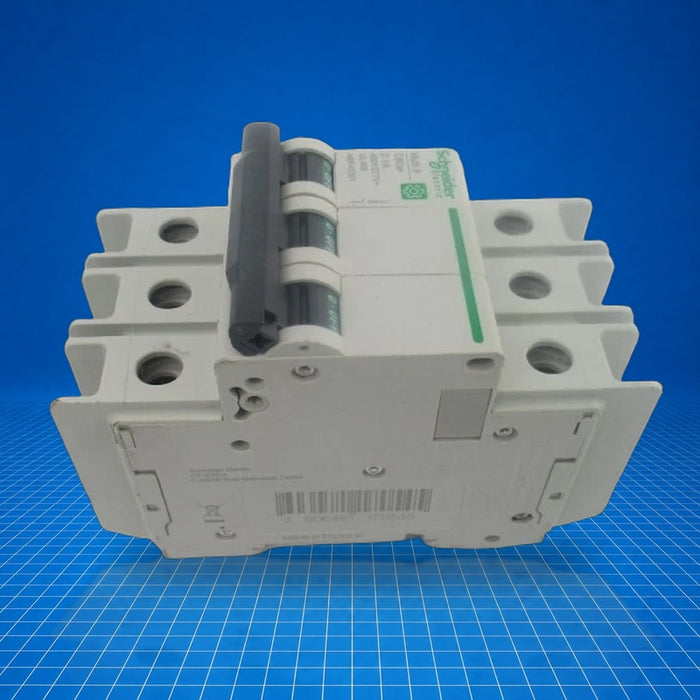 M9F43301 Schneider Electric - product view