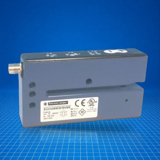 XUVU06M3KSNM8 Schneider