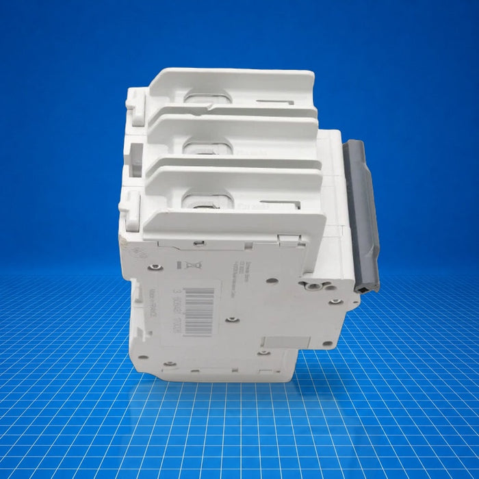 M9F42301 Schneider Electric