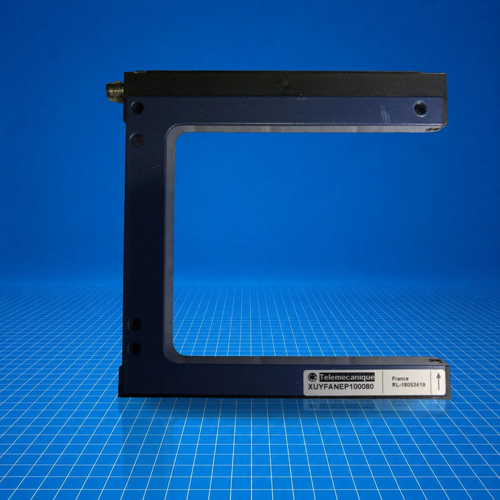 XUYFANEP100080 Schneider industrial automation part - product view