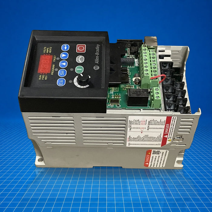 22B-D1P4N104 Allen-Bradley