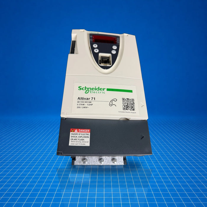 ATV71H037M3 Schneider Electric Altivar 71 Variable speed drive