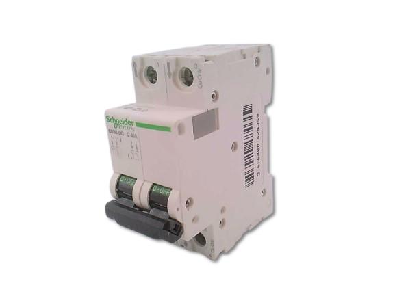 M9U21240 Schneider Electric