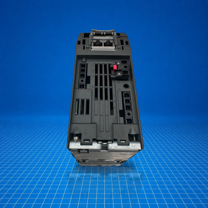 6SL3210-1KE11-8UF2 Siemens industrial automation part - tested surplus unit