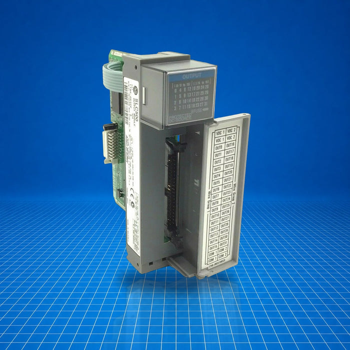 1746-OB32E Allen Bradley PLC - unit detail