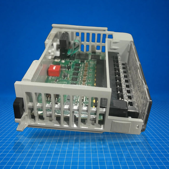 1769-OF8V Allen-Bradley