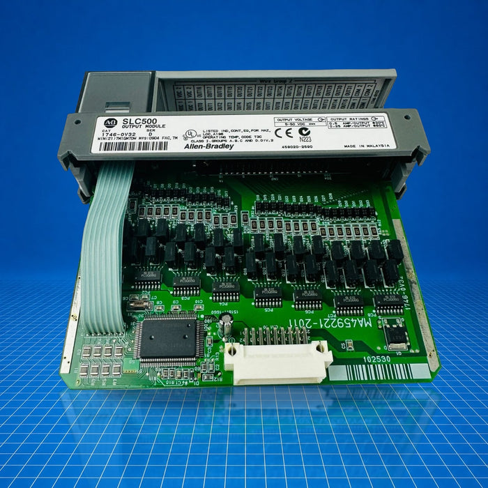 1746-OV32 Allen Bradley PLC - part number label view