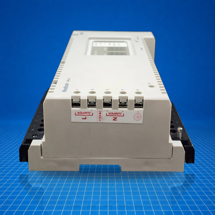 110-CPU-311-01 Schneider industrial automation part - tested surplus unit