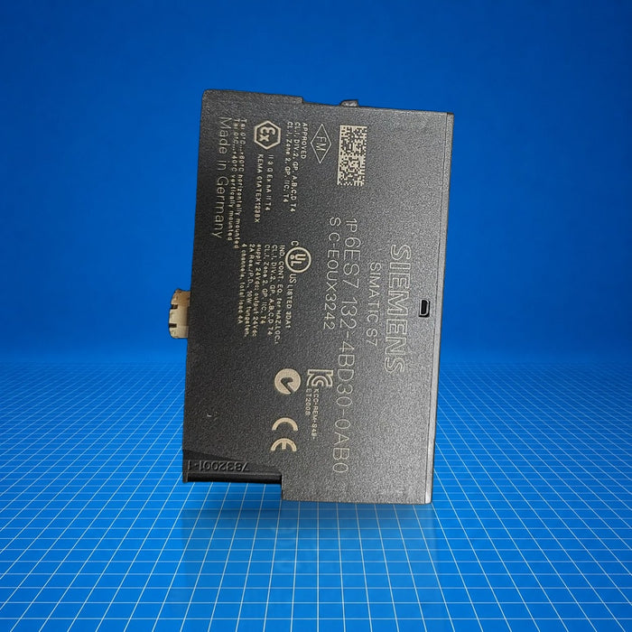 6ES7132-4BD30-0AB0 Siemens